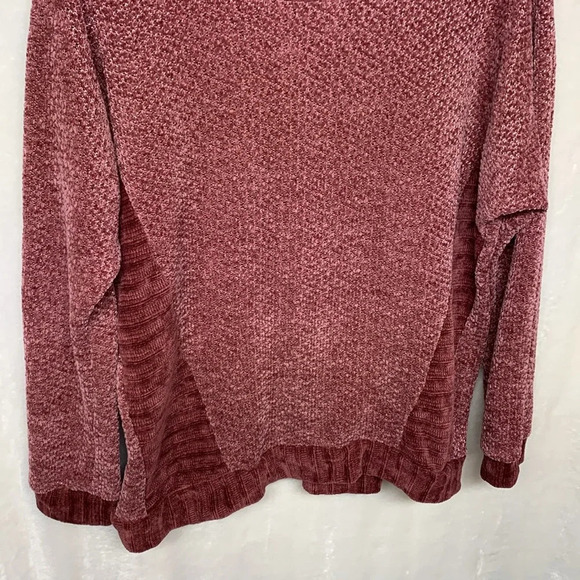 Entro Women’s Knit Sweater Size Medium - Picture 4 of 9